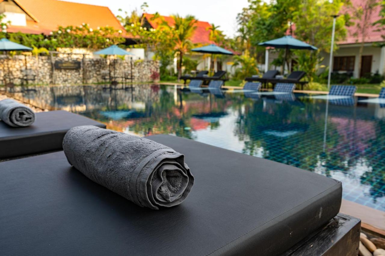 Amazing Smile Angkor Resort Siem Reap Exterior photo